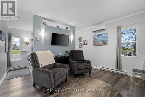 17682 Loyalist Parkway, Prince Edward County (Hillier), ON - Indoor