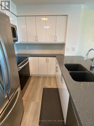 3005 - 50 Brian Harrison Way, Toronto (Bendale), ON - Indoor Photo Showing Kitchen With Double Sink