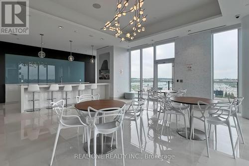 306 - 9000 Jane Street, Vaughan (Concord), ON - Indoor Photo Showing Dining Room