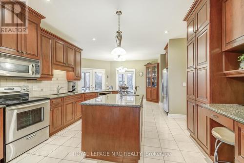 693 Line 3 Road, Niagara-On-The-Lake, ON - Indoor Photo Showing Kitchen