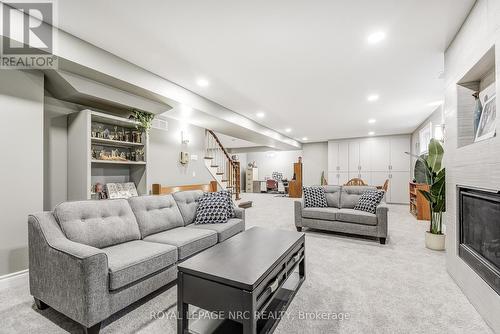 693 Line 3 Road, Niagara-On-The-Lake, ON - Indoor Photo Showing Living Room With Fireplace