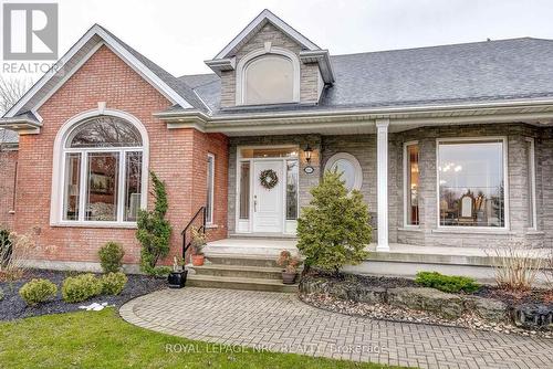 693 Line 3 Road, Niagara-On-The-Lake, ON - Outdoor With Deck Patio Veranda With Facade