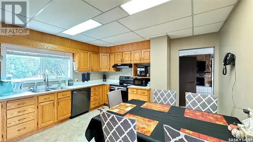 East Davidson Acreage, Arm River Rm No. 252, SK - Indoor Photo Showing Kitchen With Double Sink