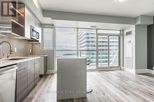 2611 - 33 Shore Breeze Drive, Toronto (Mimico), ON - Indoor Photo Showing Kitchen