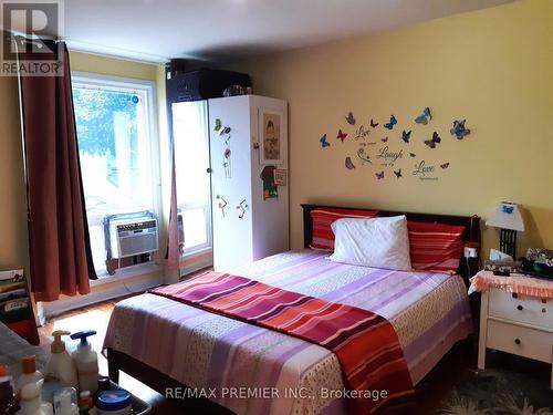 7 - 61 Driftwood Avenue, Toronto (Glenfield-Jane Heights), ON - Indoor Photo Showing Bedroom