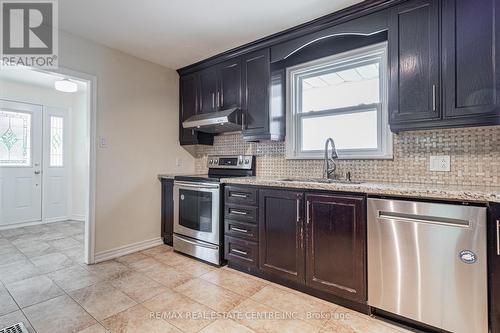 24 Duncairn Drive, Toronto (Princess-Rosethorn), ON - Indoor Photo Showing Kitchen With Upgraded Kitchen