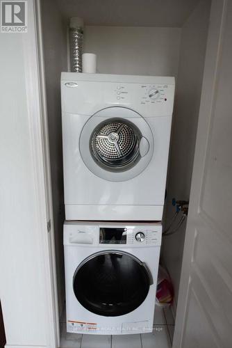 1207 - 503 Beecroft Road, Toronto (Willowdale West), ON - Indoor Photo Showing Laundry Room