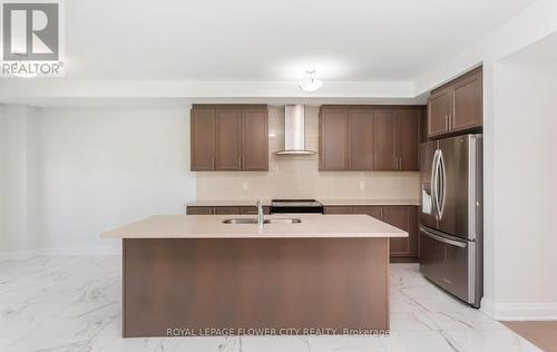 80 Marlene Johnston Drive, East Gwillimbury (Holland Landing), ON - Indoor Photo Showing Kitchen With Double Sink