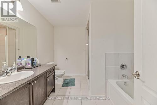 21 Maynada Road, Brampton (Northwest Brampton), ON - Indoor Photo Showing Bathroom