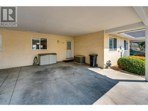 1832 47 Avenue, Vernon, BC - Indoor Photo Showing Garage