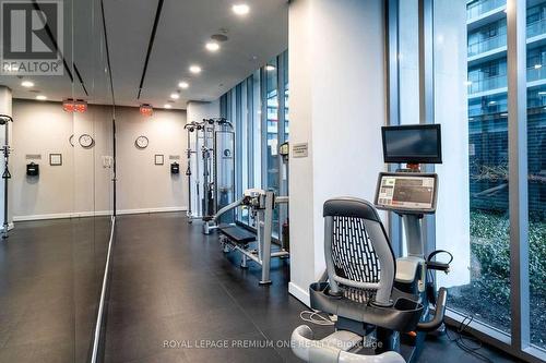 1605 - 33 Charles Street, Toronto (Church-Yonge Corridor), ON - Indoor Photo Showing Gym Room