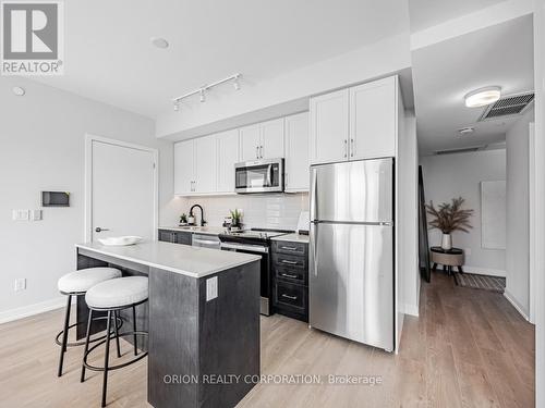 220 - 201 Brock Street S, Whitby (Downtown Whitby), ON - Indoor Photo Showing Kitchen With Stainless Steel Kitchen