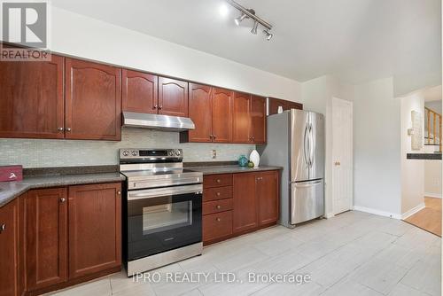 13 Black Cherry Crescent, Barrie (Holly), ON - Indoor Photo Showing Kitchen