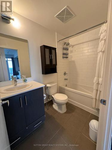 2601 - 360 Square One Drive, Mississauga (City Centre), ON - Indoor Photo Showing Bathroom