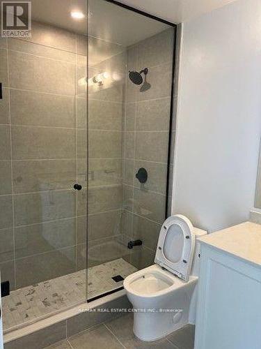 615 - 2450 Old Bronte Road, Oakville (Palermo West), ON - Indoor Photo Showing Bathroom