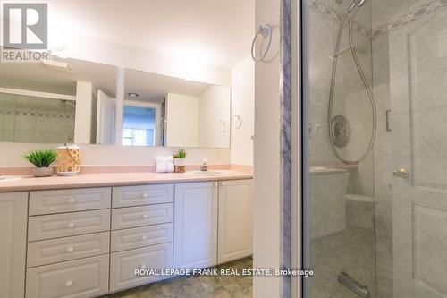 209 - 51 Rivermill Boulevard, Kawartha Lakes (Lindsay), ON - Indoor Photo Showing Bathroom