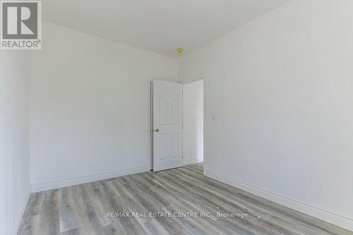 1411 Hwy 56, Hamilton, ON - Indoor Photo Showing Other Room