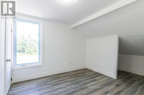 1411 Hwy 56, Hamilton, ON - Indoor Photo Showing Other Room