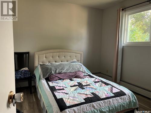 533 27Th Street E, Prince Albert, SK - Indoor Photo Showing Bedroom