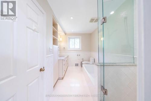 20 Restwell Crescent, Toronto (Bayview Village), ON - Indoor Photo Showing Bathroom