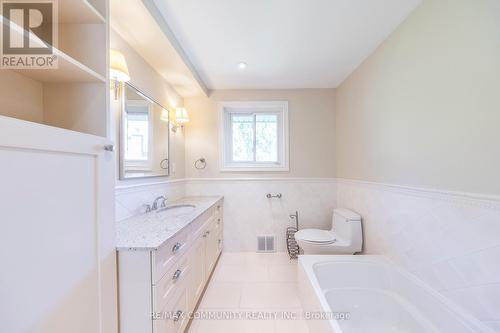 20 Restwell Crescent, Toronto (Bayview Village), ON - Indoor Photo Showing Bathroom