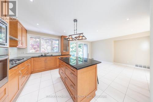 20 Restwell Crescent, Toronto (Bayview Village), ON - Indoor Photo Showing Kitchen