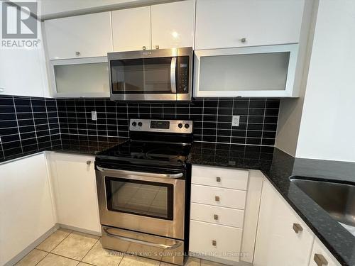 2108 - 275 Yorkland Road E, Toronto (Henry Farm), ON - Indoor Photo Showing Kitchen