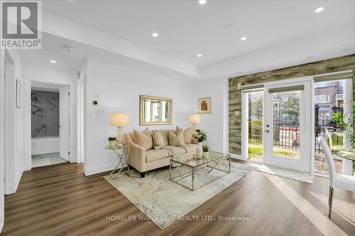 125 - 3050 Erin Centre Boulevard, Mississauga (Churchill Meadows), ON - Indoor Photo Showing Living Room