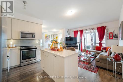 403 - 4655 Glenn Erin Drive, Mississauga (Central Erin Mills), ON - Indoor Photo Showing Kitchen