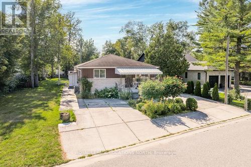 32 57Th Street S, Wasaga Beach, ON - Outdoor