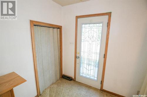 325 Alberta Avenue, Kerrobert, SK - Indoor Photo Showing Other Room