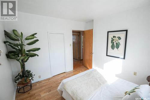 325 Alberta Avenue, Kerrobert, SK - Indoor Photo Showing Bedroom