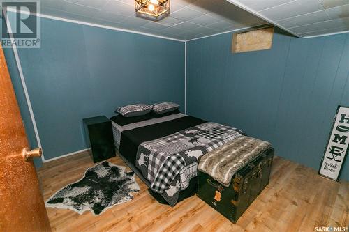 325 Alberta Avenue, Kerrobert, SK - Indoor Photo Showing Bedroom