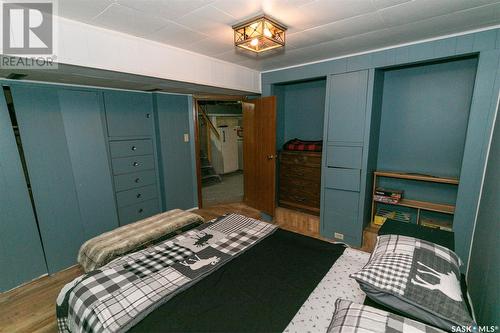 325 Alberta Avenue, Kerrobert, SK - Indoor Photo Showing Bedroom