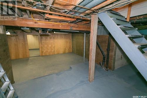 325 Alberta Avenue, Kerrobert, SK - Indoor Photo Showing Basement