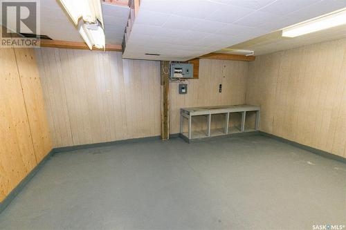 325 Alberta Avenue, Kerrobert, SK - Indoor Photo Showing Basement