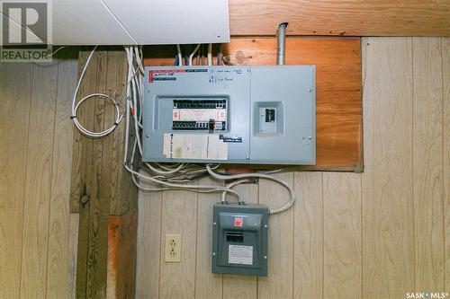 325 Alberta Avenue, Kerrobert, SK - Indoor Photo Showing Basement