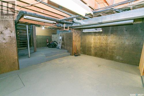 325 Alberta Avenue, Kerrobert, SK - Indoor Photo Showing Basement