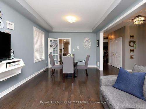 557 Daniel Clarke Way, Oakville, ON - Indoor Photo Showing Other Room