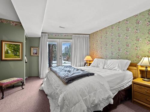 2-4436 Meadow Creek Road, Kamloops, BC - Indoor Photo Showing Bedroom