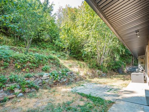 2408 11Th Avenue, Castlegar, BC - Outdoor