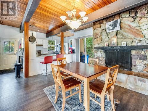 2408 11Th Avenue, Castlegar, BC - Indoor Photo Showing Dining Room