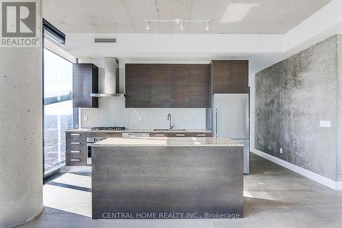 3604 - 224 King Street W, Toronto (Waterfront Communities), ON - Indoor Photo Showing Kitchen With Upgraded Kitchen