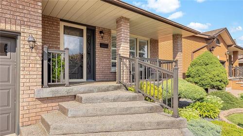 21 Haskins Court, Hamilton, ON - Outdoor