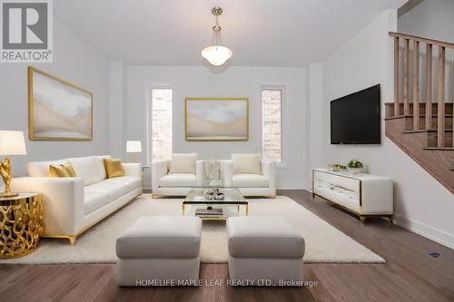 1046 Thompson Drive, Oshawa (Kedron), ON - Indoor Photo Showing Living Room