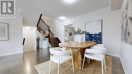 202 Paradelle Drive, Richmond Hill (Oak Ridges Lake Wilcox), ON - Indoor Photo Showing Dining Room