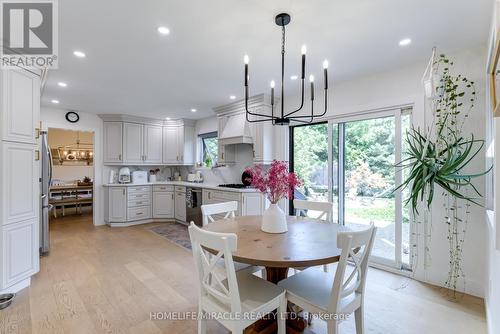 71 Nicholson Crescent, Springwater (Minesing), ON - Indoor Photo Showing Dining Room