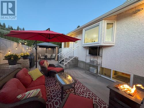 878 Roma Court, Kelowna, BC - Outdoor With Deck Patio Veranda With Exterior