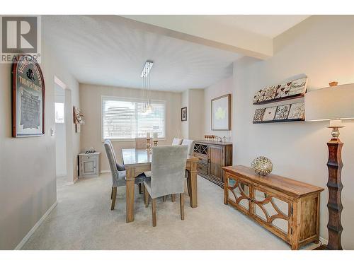 878 Roma Court, Kelowna, BC - Indoor Photo Showing Dining Room