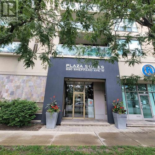 114 - 890 Sheppard Avenue W, Toronto (Clanton Park), ON 